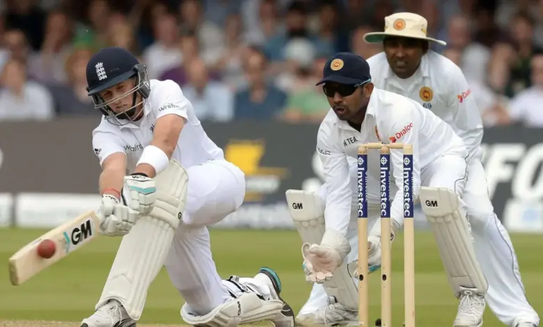 cricketers-double-century-batting