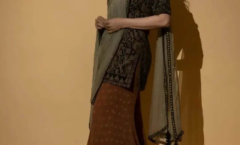 hit-song-madhuri-dixit-kurta