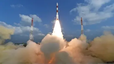 india-launches-first-optosar-satellite