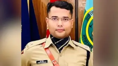 ips-officer-harassed-at-midnight