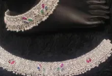 mothers-day-silver-payal-gift-ideas