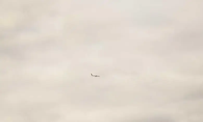 ncr-storm-noida-darkness-rain