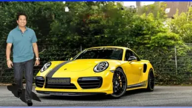 sachins-blue-car-fans-celebrate