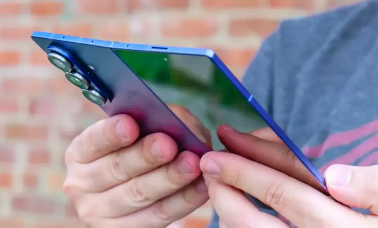samsung-galaxy-z-fold-8-flip-features-price